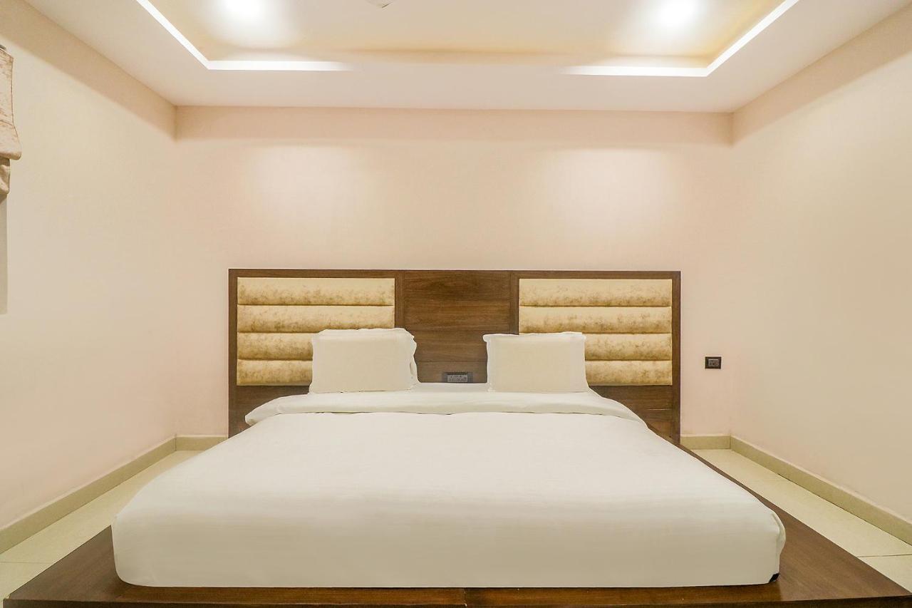 Fabhotel Mid Town Grand Pancskula Kültér fotó