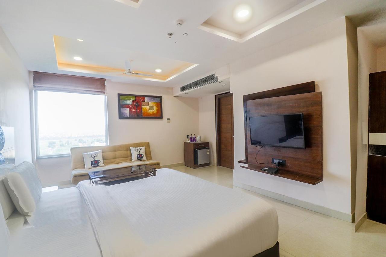 Fabhotel Mid Town Grand Pancskula Kültér fotó